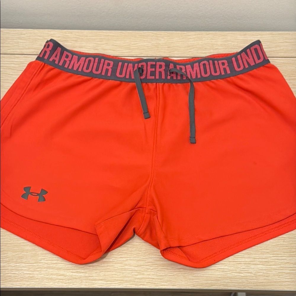 Under Armour Athletic Shorts Listed with Shipping Discount - per stain